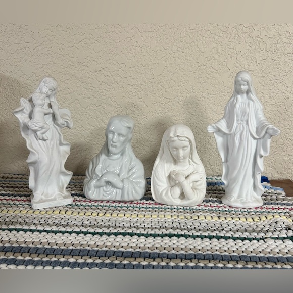 Accents Set Of 4 Vintage Religious Figurines Virgin Mary And Jesus Poshmark